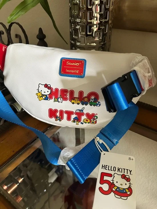 Hello Kitty Loungefly Fanny pack Crossbody 50th anniversary NWT - Picture 4 of 6